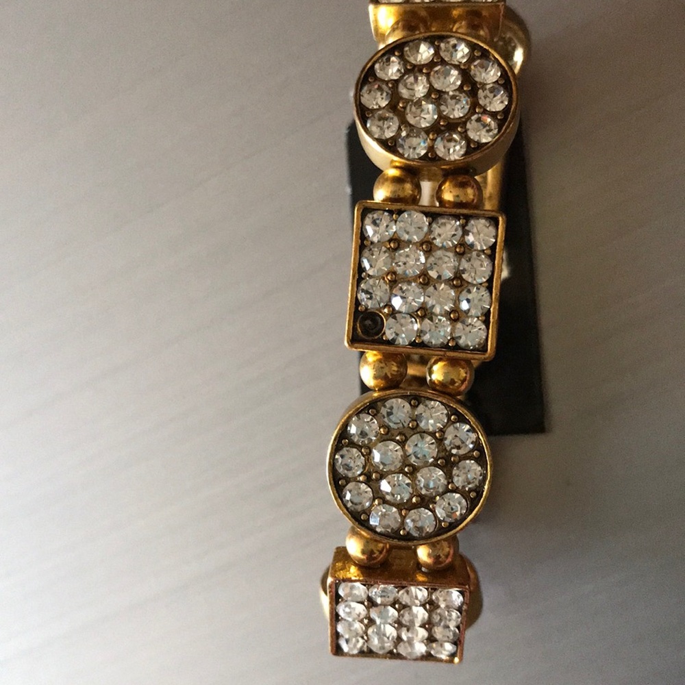 Jewelry - Picture 11 of 11